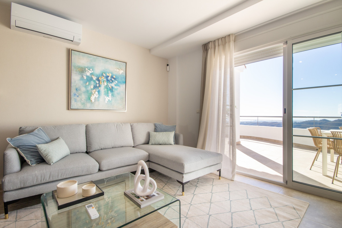 1 Bed, ApartmentFor Sale, Istán, Malaga