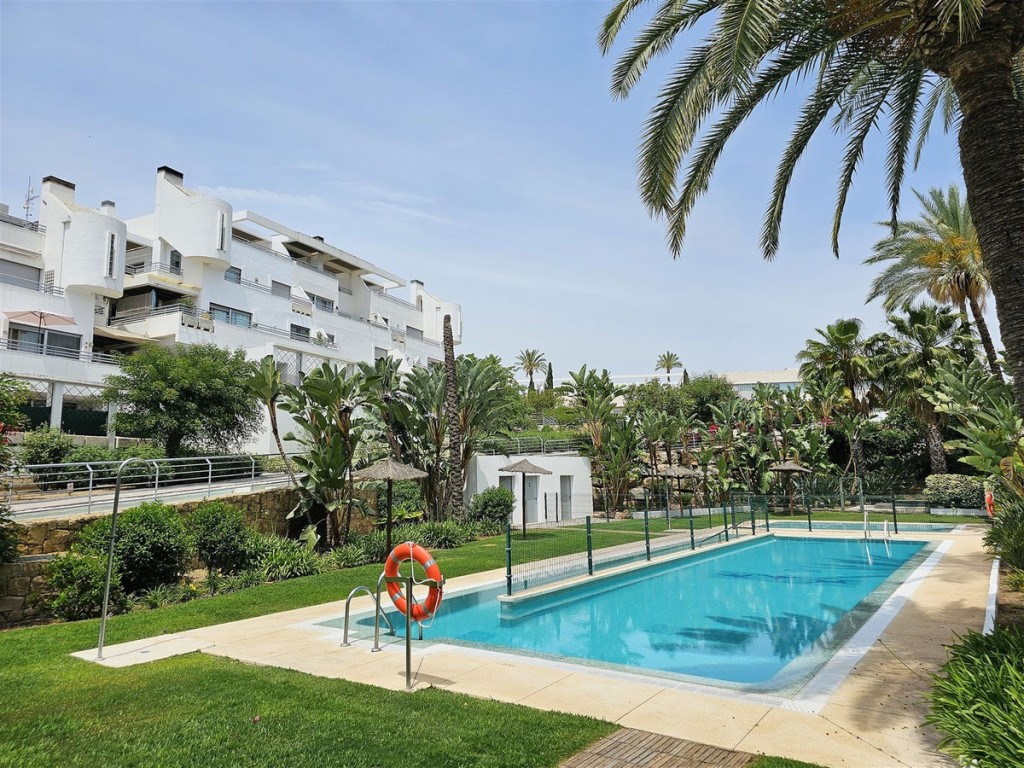 2 Bed, 2 Bath, ApartmentFor Sale, La Cala de Mijas, Malaga