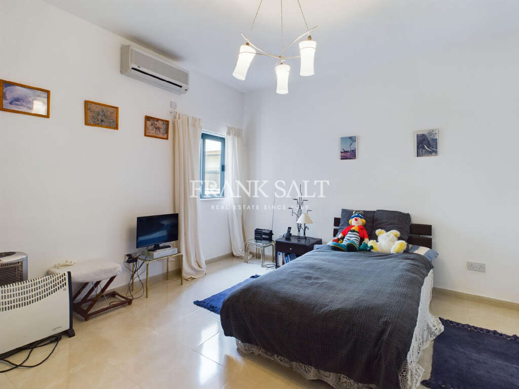 2 Bed, ApartmentFor Sale, Xemxija, Malta