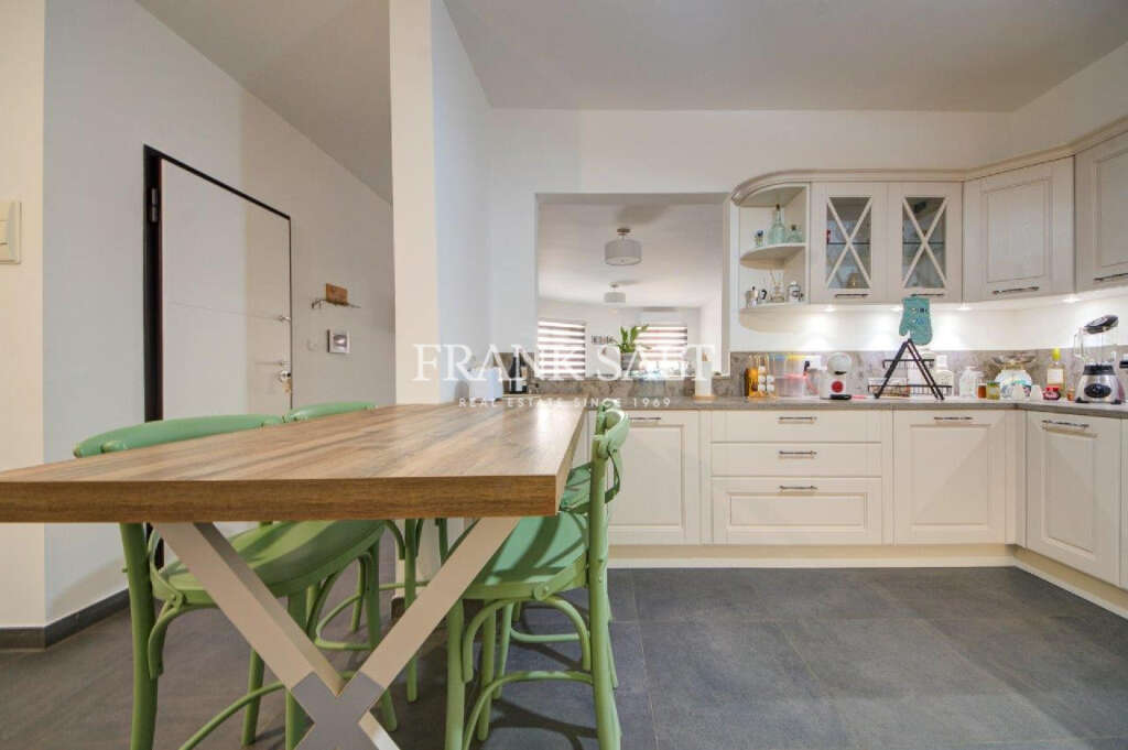 3 Bed, ApartmentFor Sale, Zurrieq, Malta