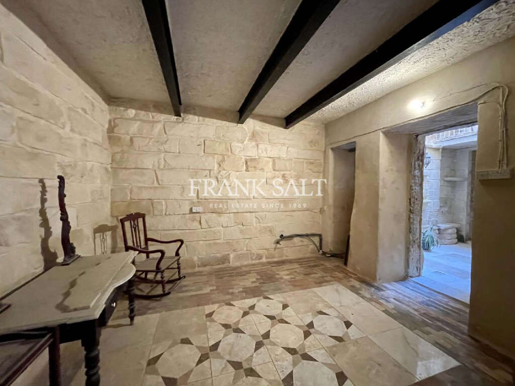 2 Bed, HouseFor Sale, Senglea, Malta