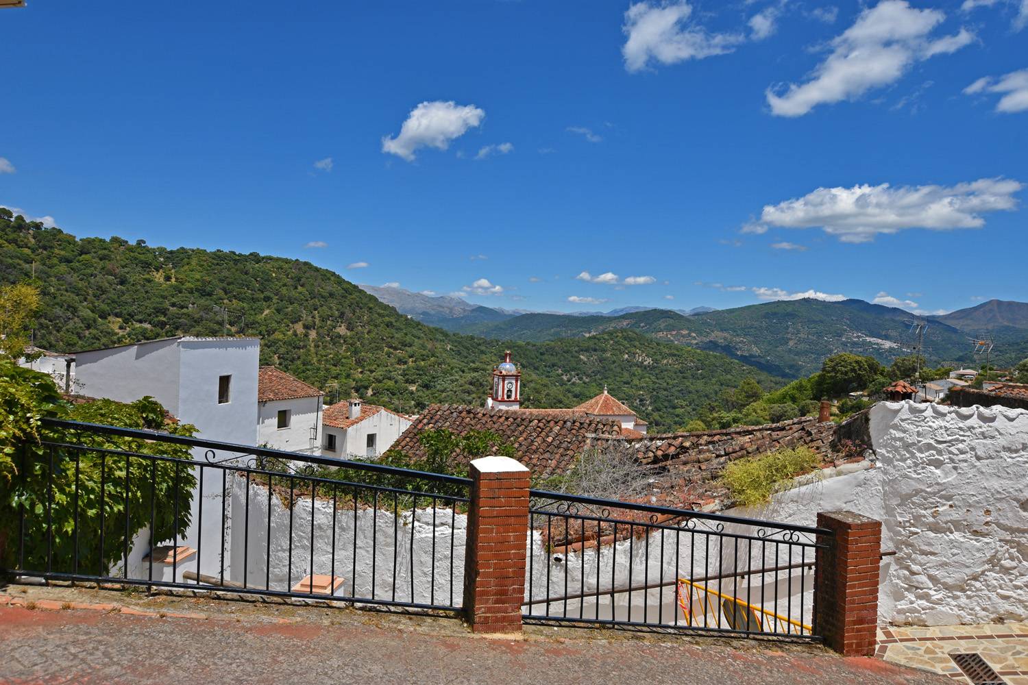 2 Bed, 2 Bath, HouseFor Sale, Benarraba, Malaga, 29490