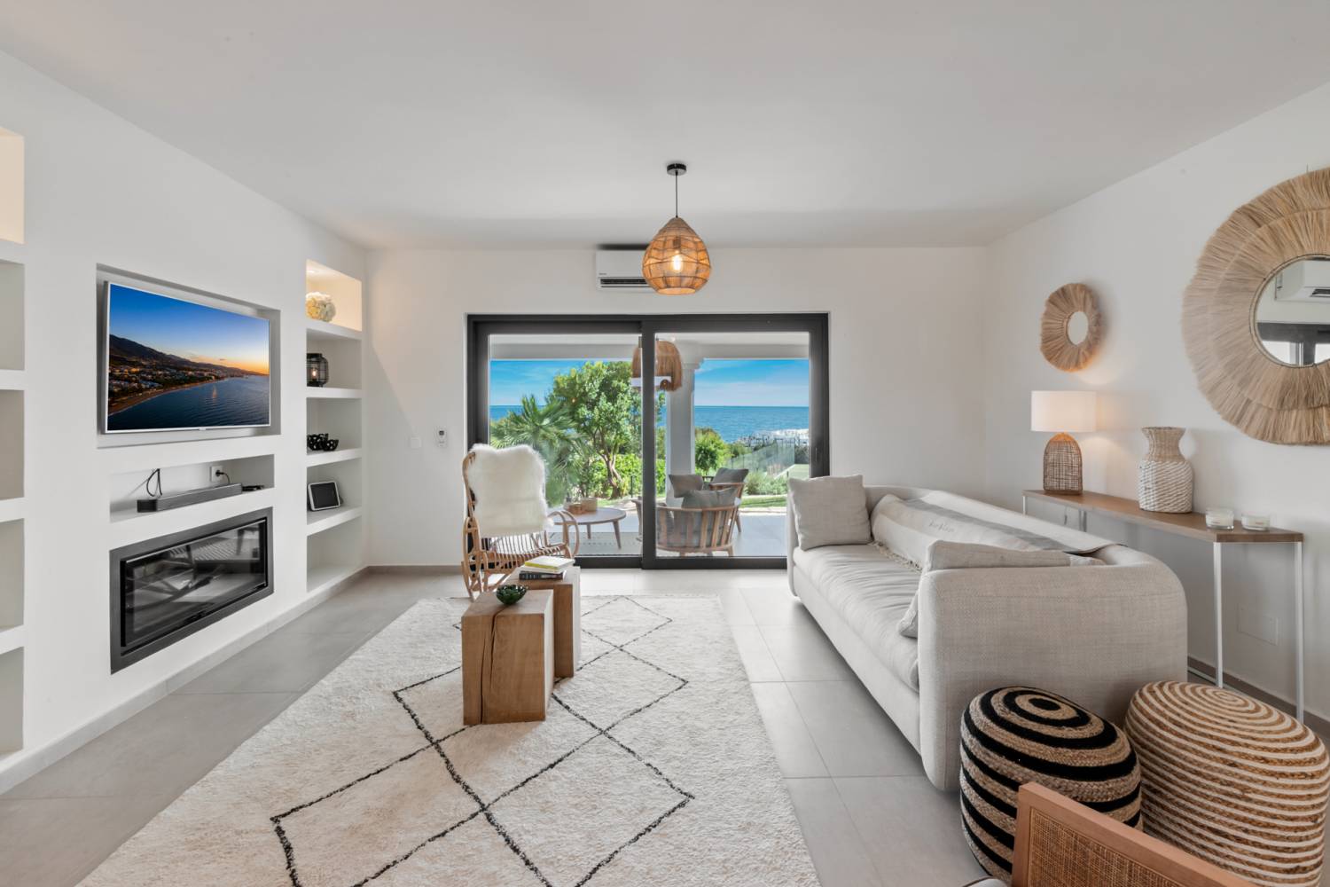 5 Bed, 5 Bath, HouseFor Sale, Estepona, Malaga, 29680