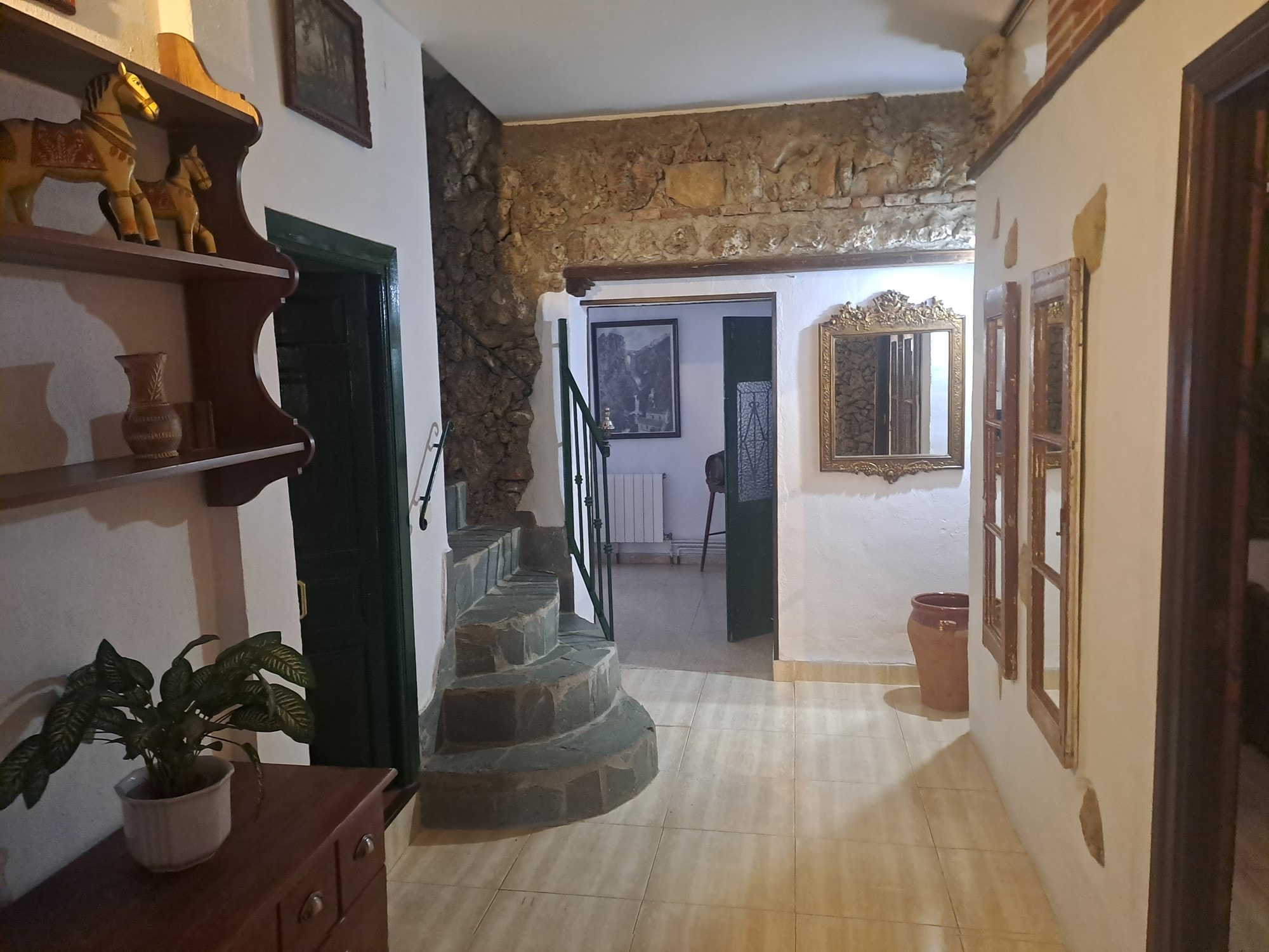 6 Bed, 2 Bath, HouseFor Sale, Ronda, Malaga, 29400