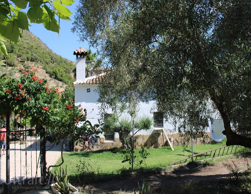 6 Bed, 2 Bath, HouseFor Sale, Zahara de La Sierra, Cadiz, 11688