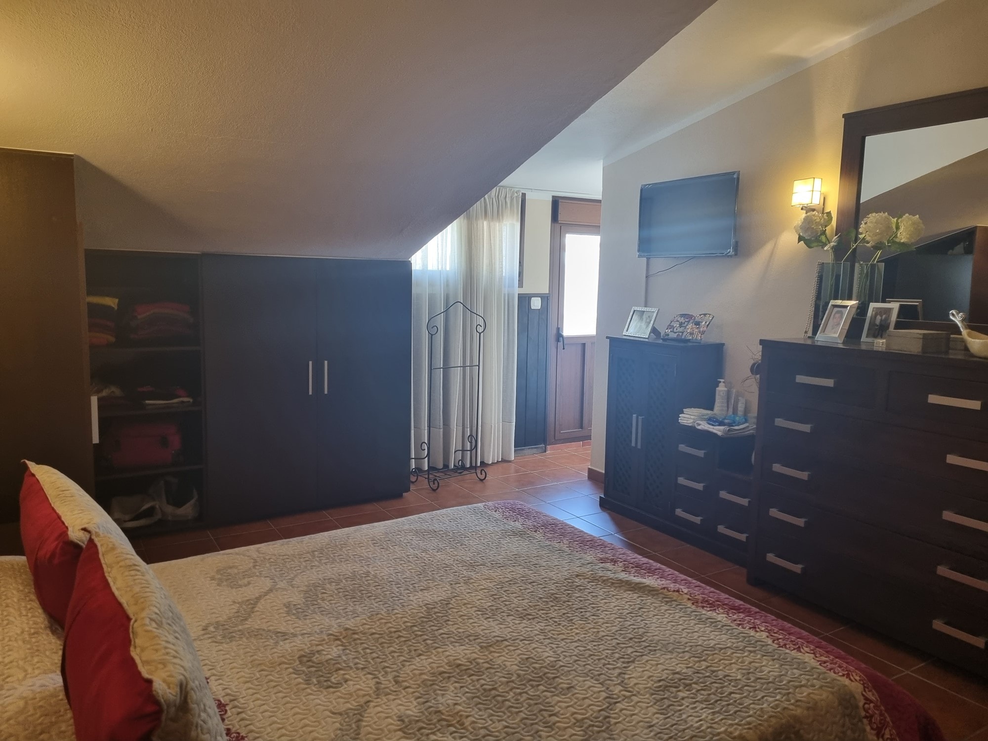 4 Bed, 2 Bath, ApartmentFor Sale, Montejaque, Malaga, 29360