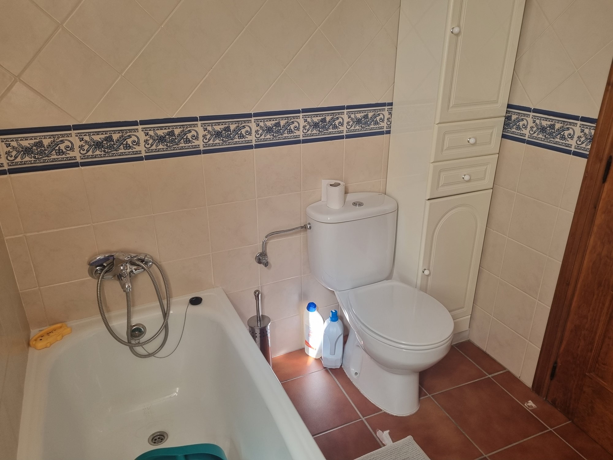 4 Bed, 2 Bath, ApartmentFor Sale, Montejaque, Malaga, 29360