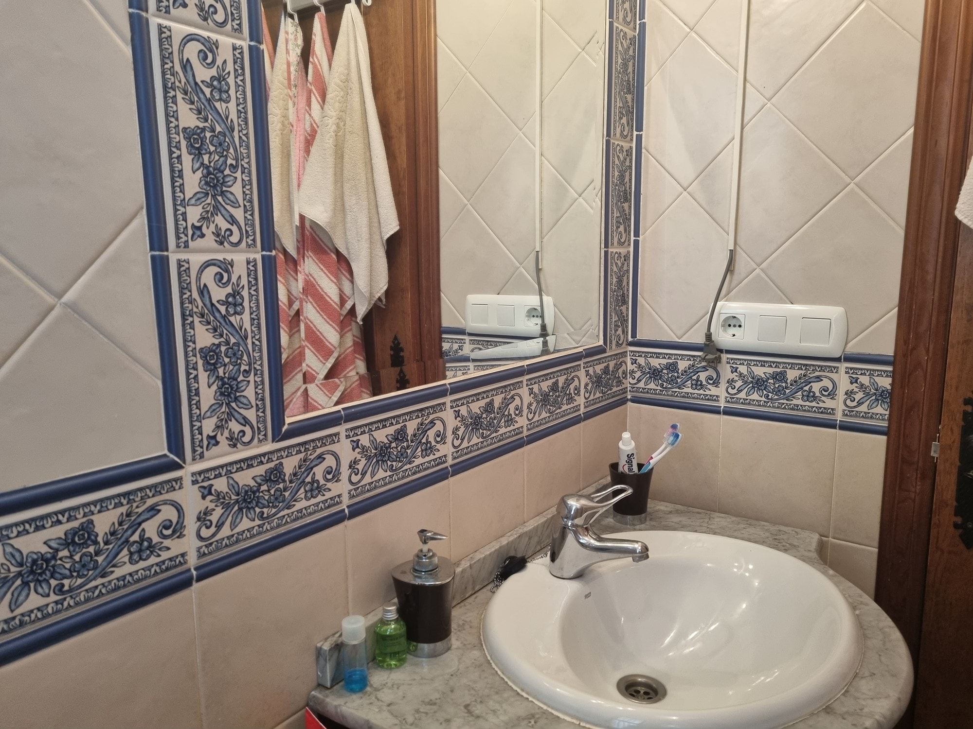 4 Bed, 2 Bath, ApartmentFor Sale, Montejaque, Malaga, 29360