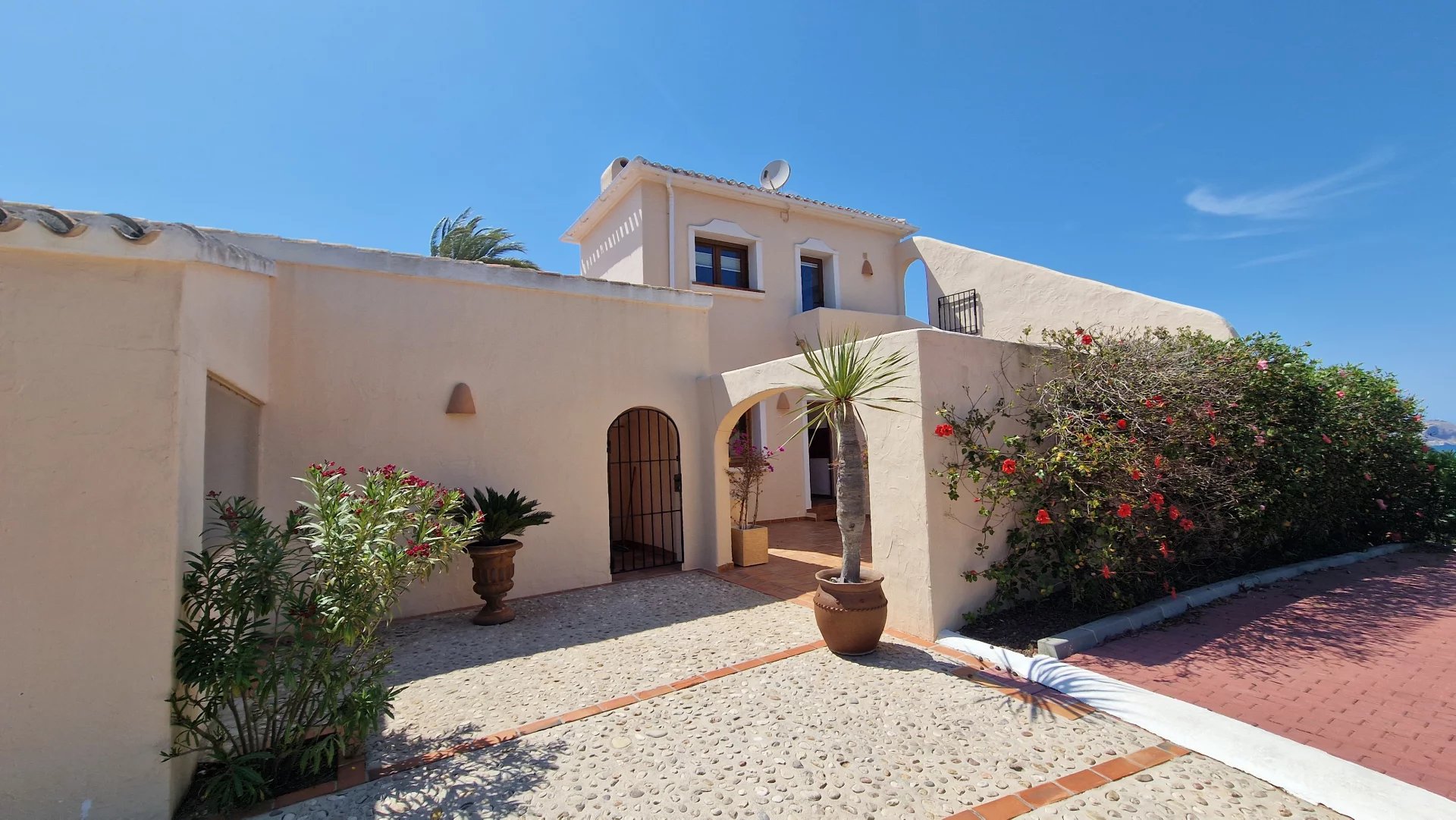 7 Bed, 4 Bath, HouseFor Sale, Javea, Alicante