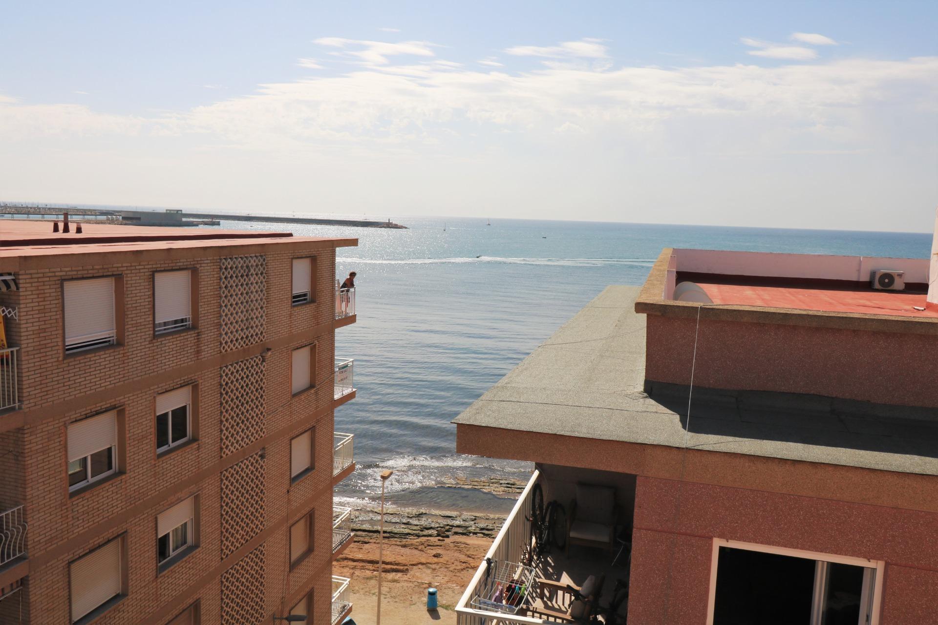 3 Bed, 1 Bath, ApartmentFor Sale, Torrevieja, Alicante