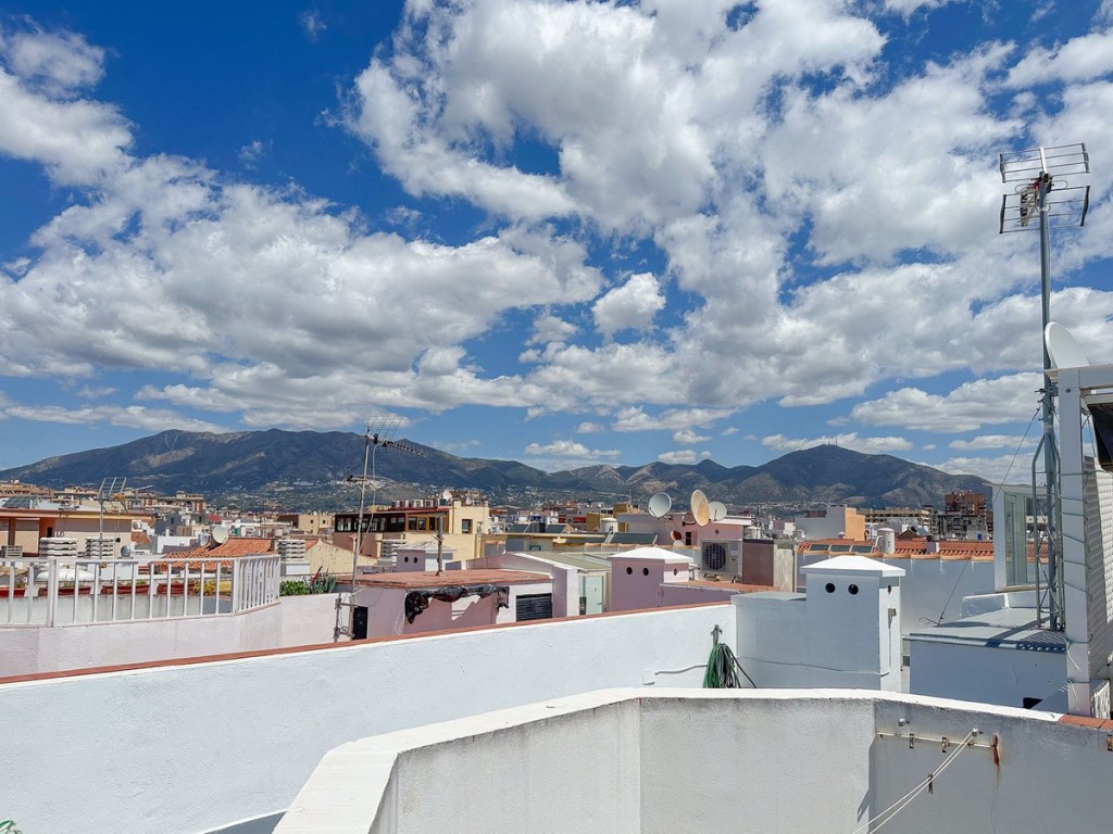 2 Bed, 2 Bath, HouseFor Sale, Fuengirola, Malaga