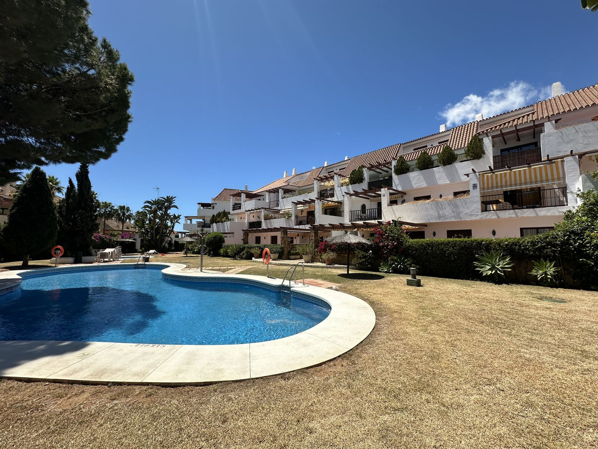 3 Bed, 2 Bath, ApartmentFor Sale, The Golden Mile, Malaga