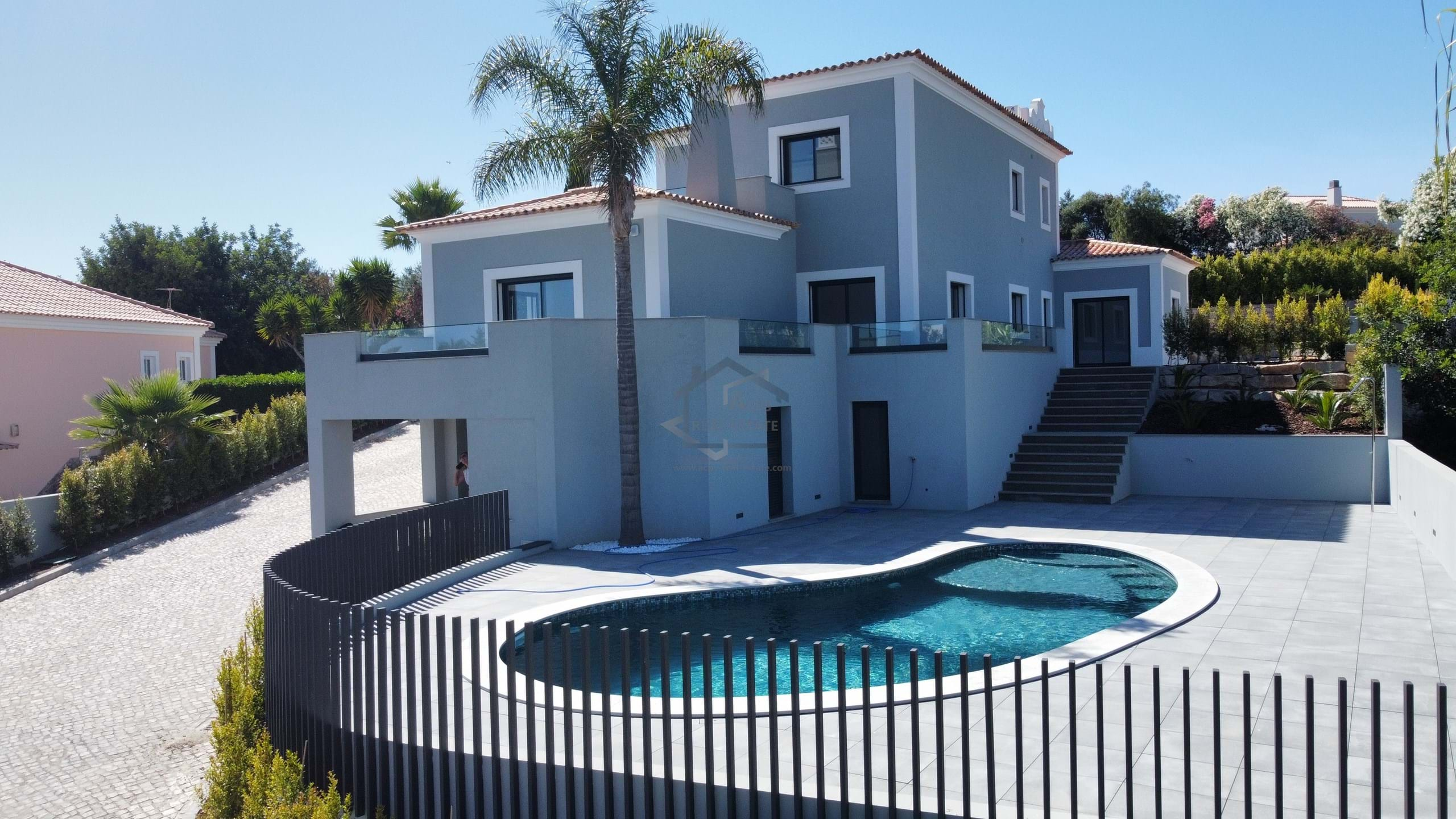 4 Bed, 5 Bath, HouseFor Sale, Loulé, Faro, 8100-256