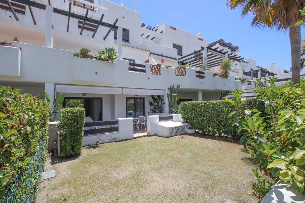 2 Bed, 2 Bath, ApartmentFor Sale, Estepona, Malaga