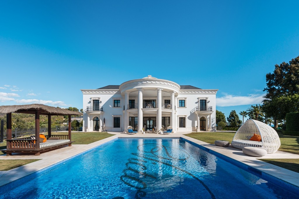 7 Bed, 7 Bath, HouseFor Sale, Marbella, Malaga