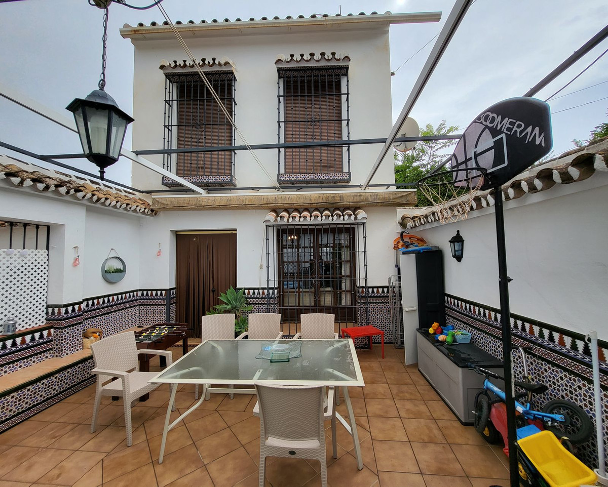 3 Bed, 2 Bath, HouseFor Sale, Coin, Malaga