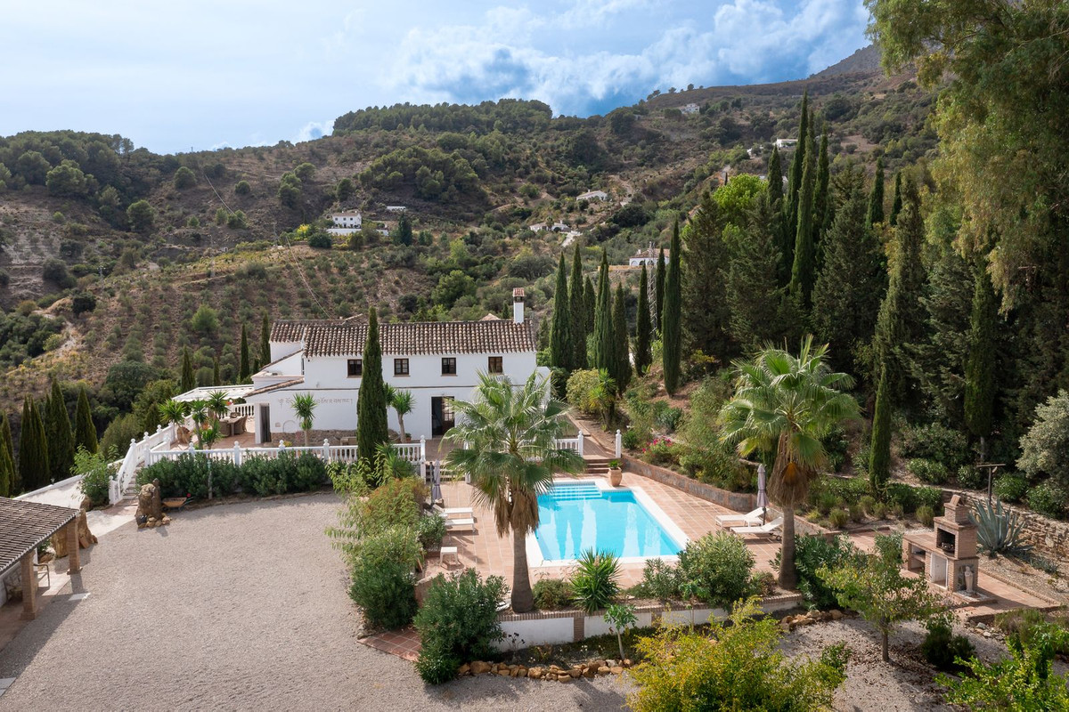 6 Bed, 6 Bath, HouseFor Sale, Casarabonela, Malaga