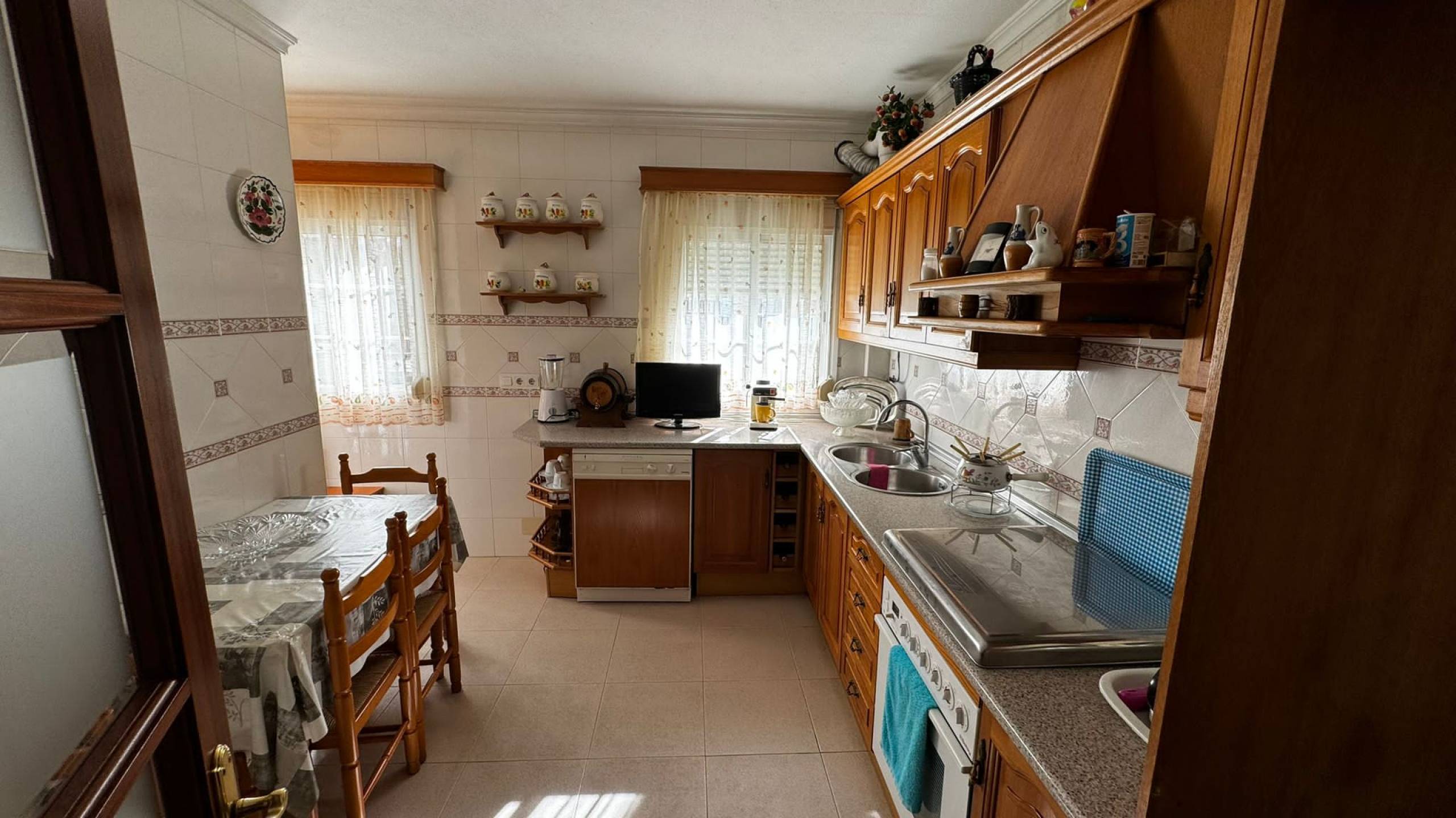 4 Bed, 2 Bath, HouseFor Sale, Benarraba, Malaga, 29490