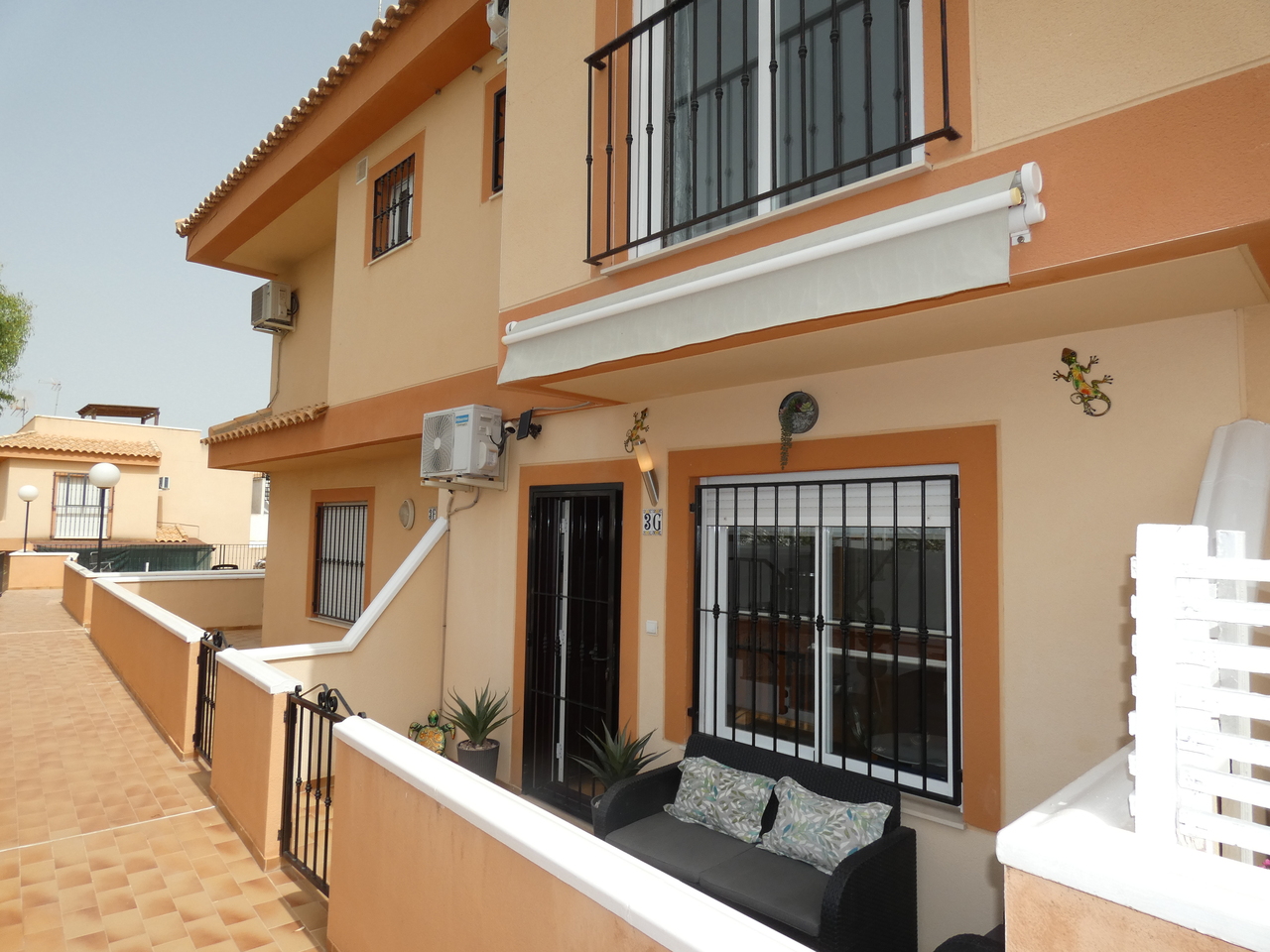 2 Bed, 2 Bath, HouseFor Sale, Algorfa, Alicante