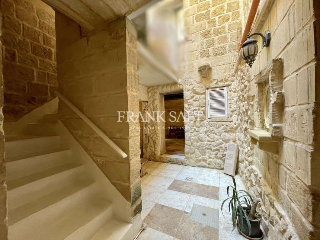 2 Bed, ApartmentFor Sale, Qormi, Malta