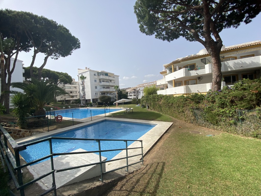 1 Bed, 1 Bath, ApartmentFor Sale, Calahonda, Malaga