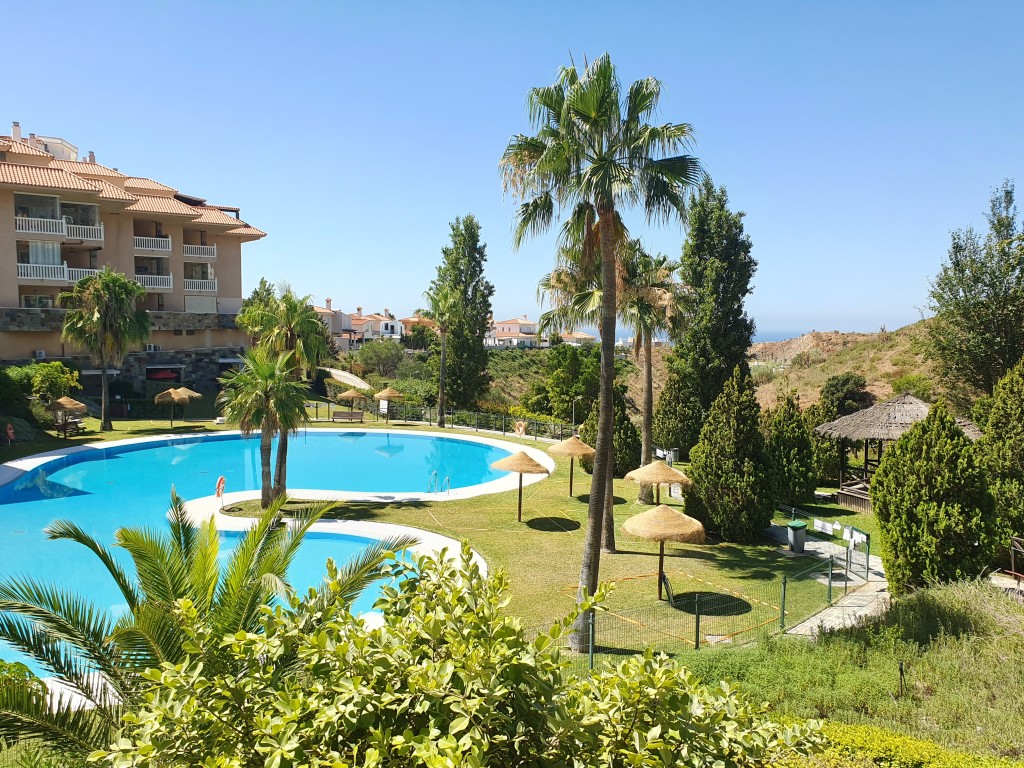 2 Bed, 2 Bath, ApartmentFor Sale, Benalmadena, Malaga