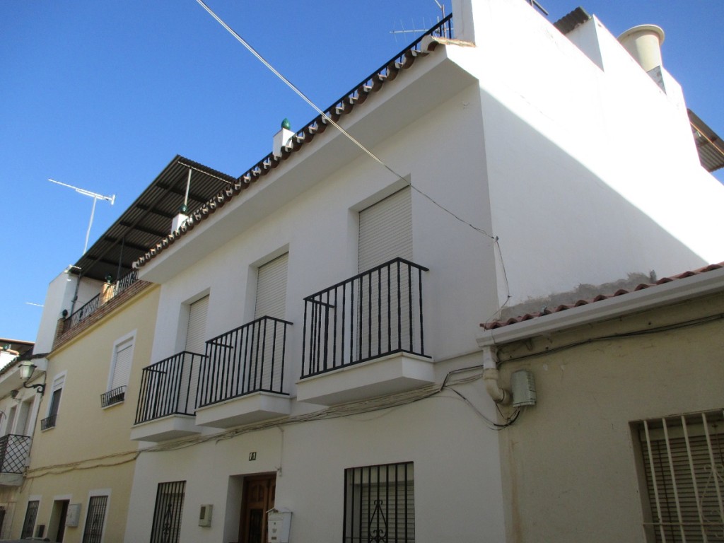 4 Bed, 2 Bath, HouseFor Sale, Coin, Malaga