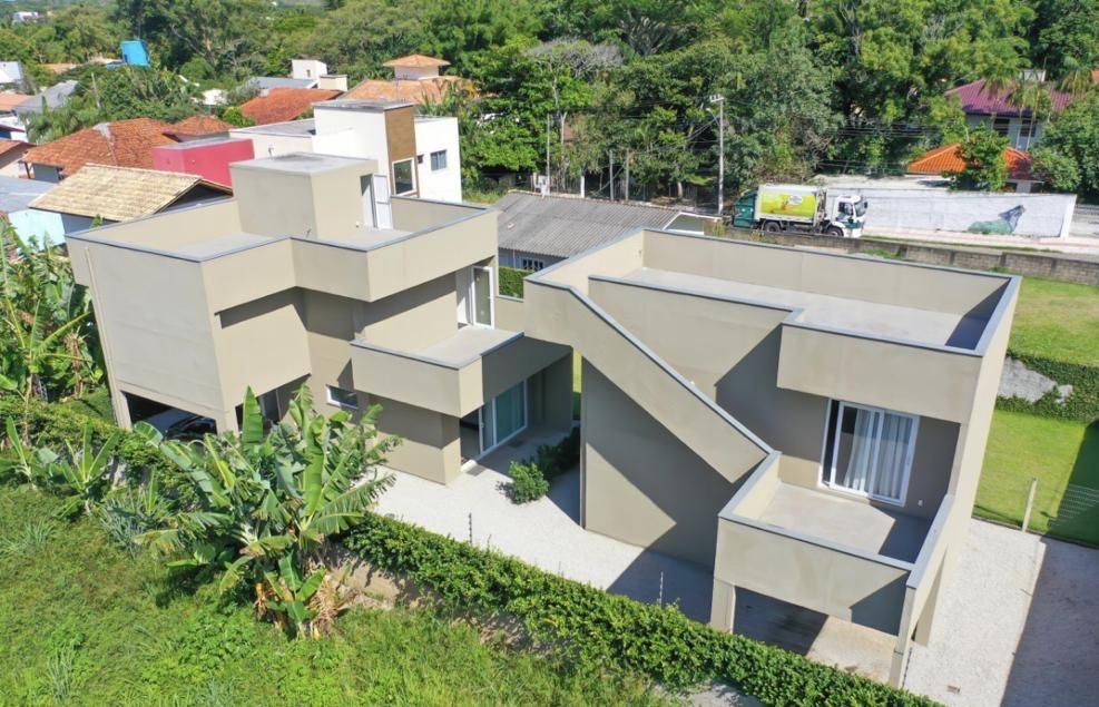 2 Bed, 4 Bath, HouseFor Sale, Lagoa da Conceição, Santa Catarina, 88062-201