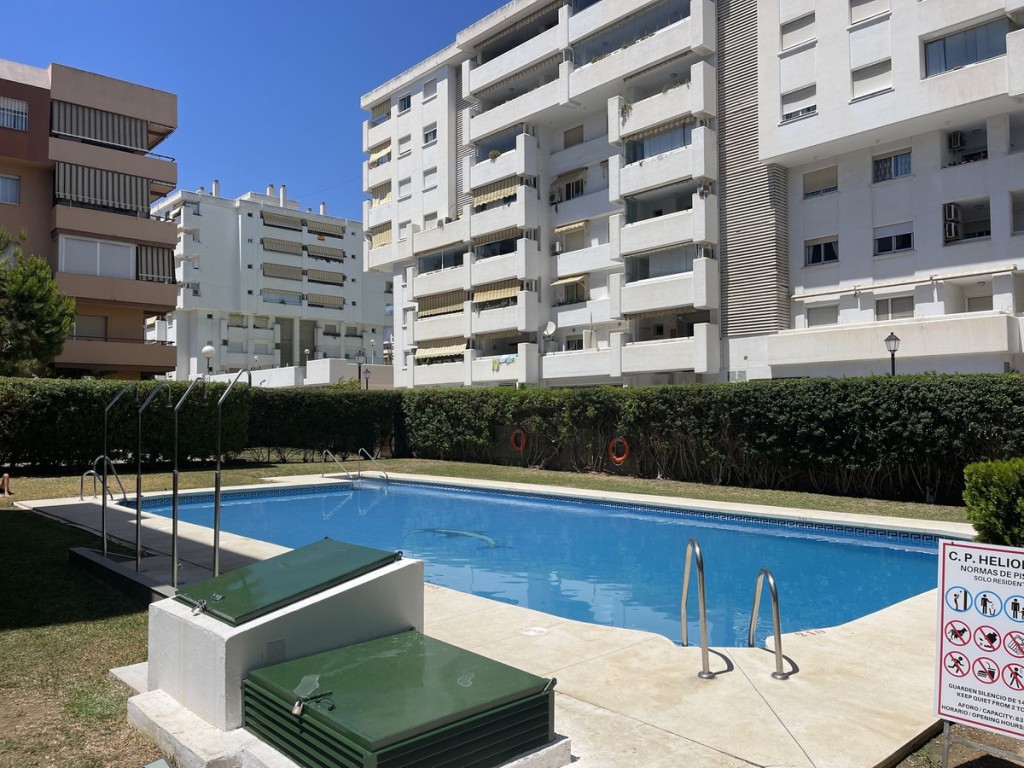 3 Bed, 1 Bath, ApartmentFor Sale, Fuengirola, Malaga