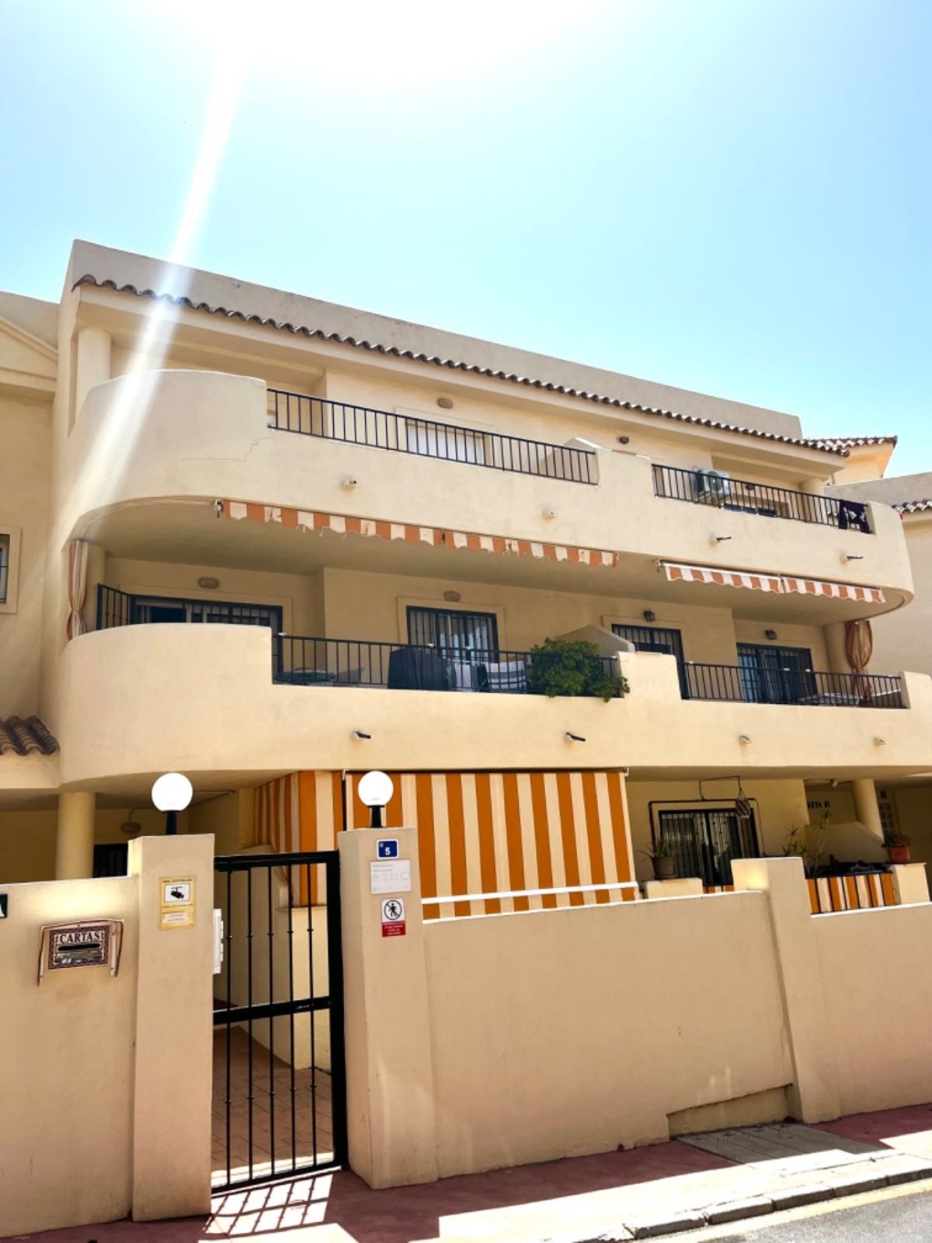 2 Bed, 1 Bath, ApartmentFor Sale, Riviera, Malaga