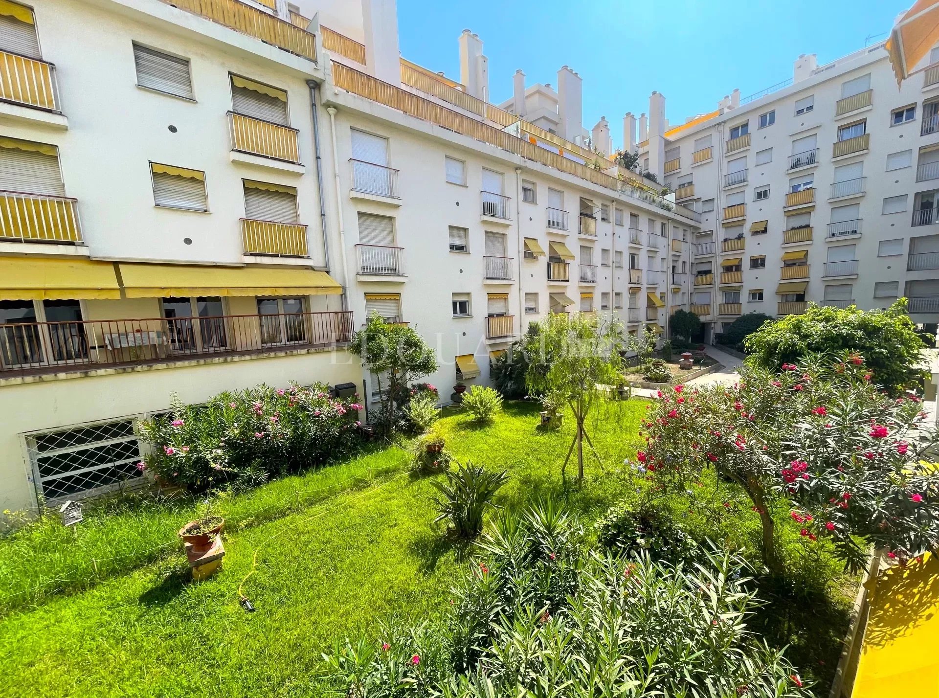 1 Bed, 1 Bath, ApartmentFor Sale, Menton, Alpes-Maritimes