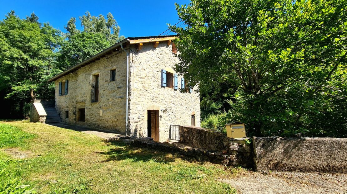 4 Bed, 2 Bath, HouseFor Sale, Lacaune, Tarn, Midi-Pyrenees, 81230