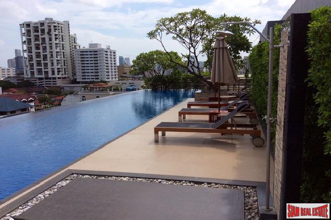 3 Bed, 2 Bath, ApartmentFor Sale, Nana, Bangkok