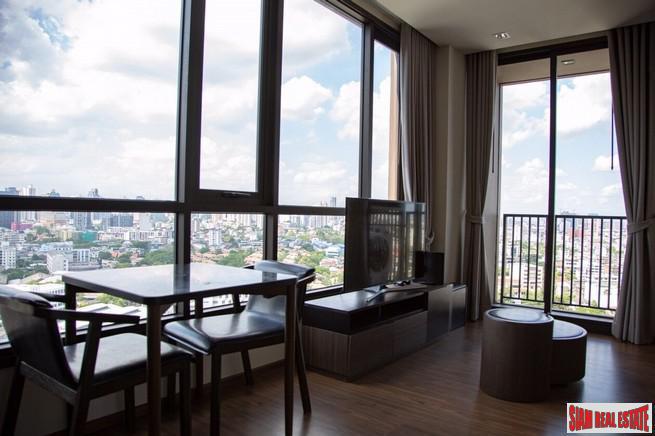 1 Bed, 1 Bath, ApartmentFor Sale, Phra Khanong, Bangkok