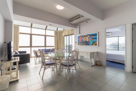 2 Bed, 1 Bath, ApartmentFor Sale, South - Hua Hin, Prachuap Khiri Khan