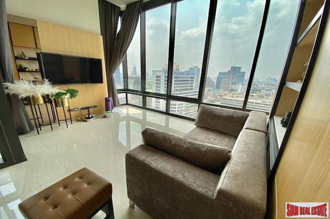 2 Bed, 2 Bath, ApartmentFor Sale, Silom, Bangkok