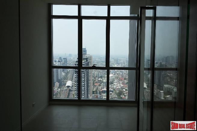 1 Bed, 1 Bath, ApartmentFor Sale, Saphan Tak Sin, Bangkok