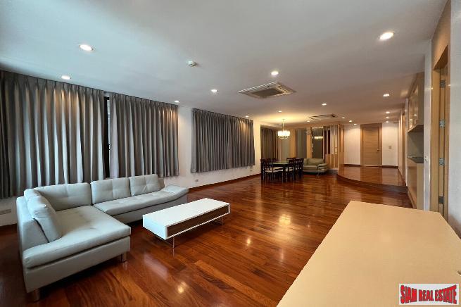 3 Bed, 2 Bath, ApartmentFor Sale, Phrom Phong, Bangkok