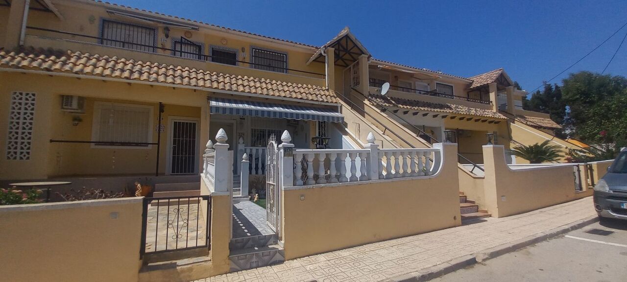 2 Bed, 2 Bath, ApartmentFor Sale, Villamartin, Alicante