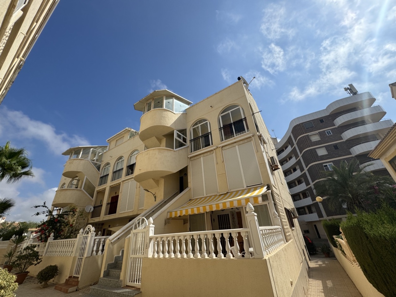 2 Bed, 1 Bath, ApartmentFor Sale, La Zenia, Alicante