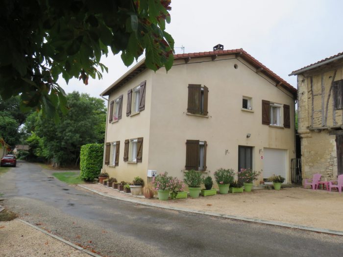 3 Bed, HouseFor Sale, Monfort, Gers, Midi-Pyrenees, 32120