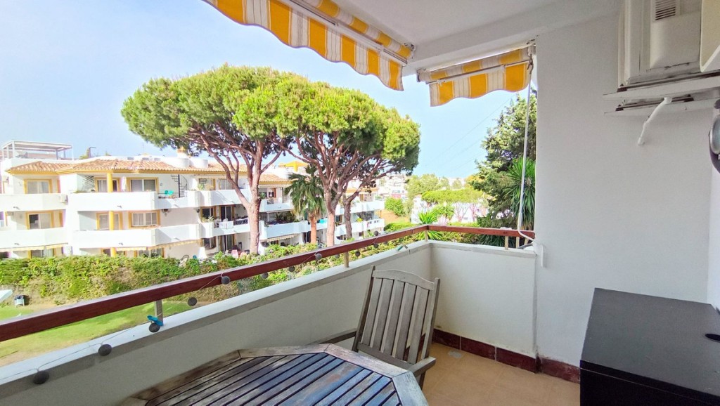 1 Bed, 1 Bath, ApartmentFor Sale, Calahonda, Malaga