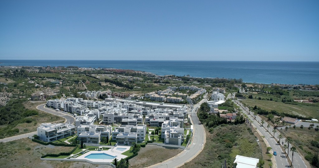 2 Bed, 2 Bath, ApartmentFor Sale, New Golden Mile, Malaga