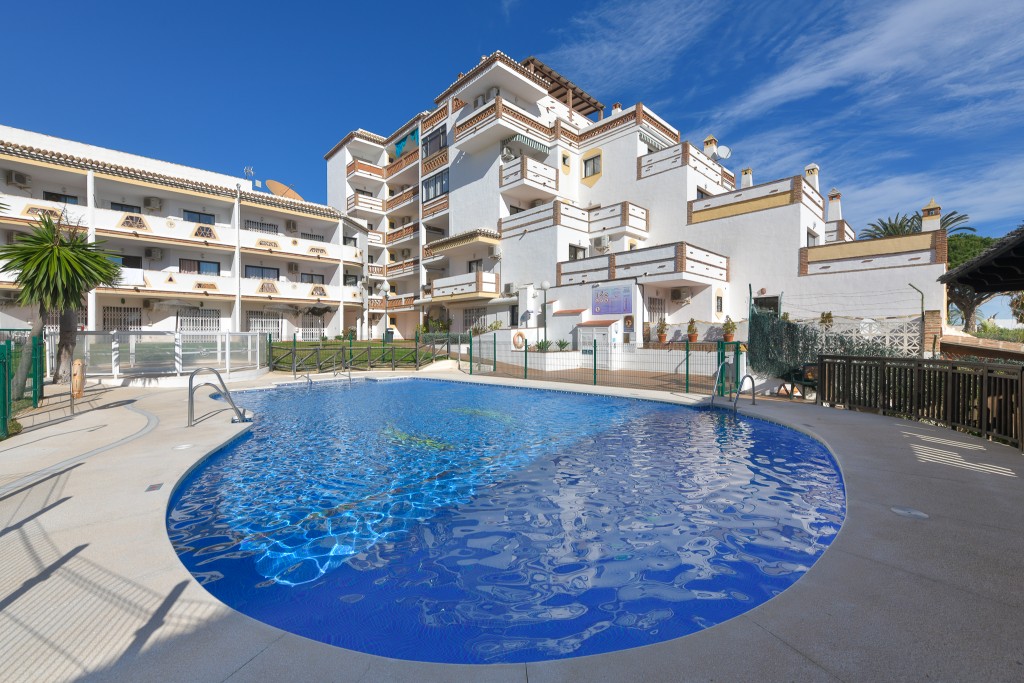 2 Bed, 2 Bath, ApartmentFor Sale, Calahonda, Malaga