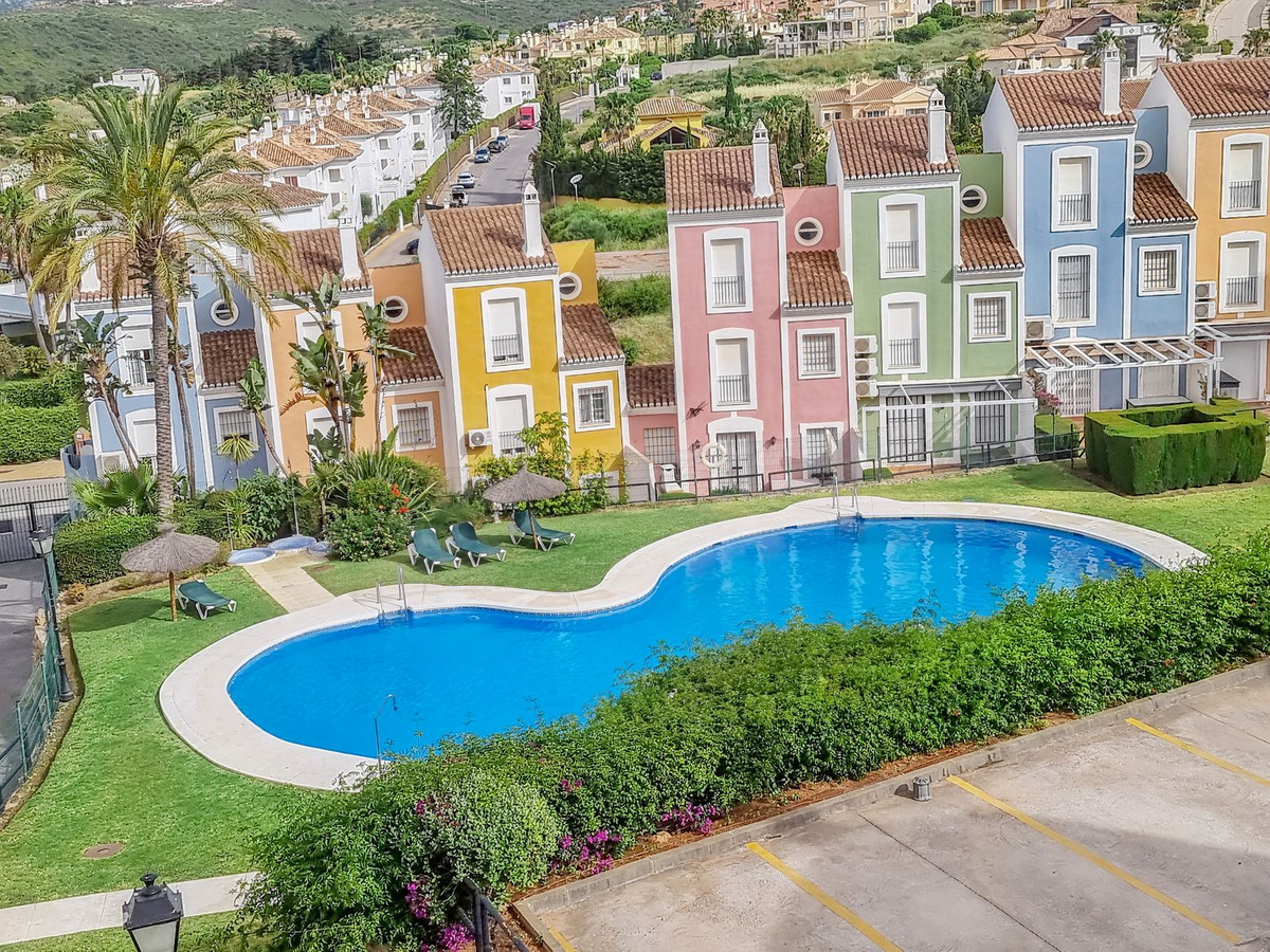 3 Bed, 2 Bath, ApartmentFor Sale, Casares Playa, Malaga