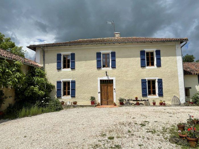 4 Bed, 3 Bath, HouseFor Sale, SeIssan, Gers, Midi-Pyrenees, 32260