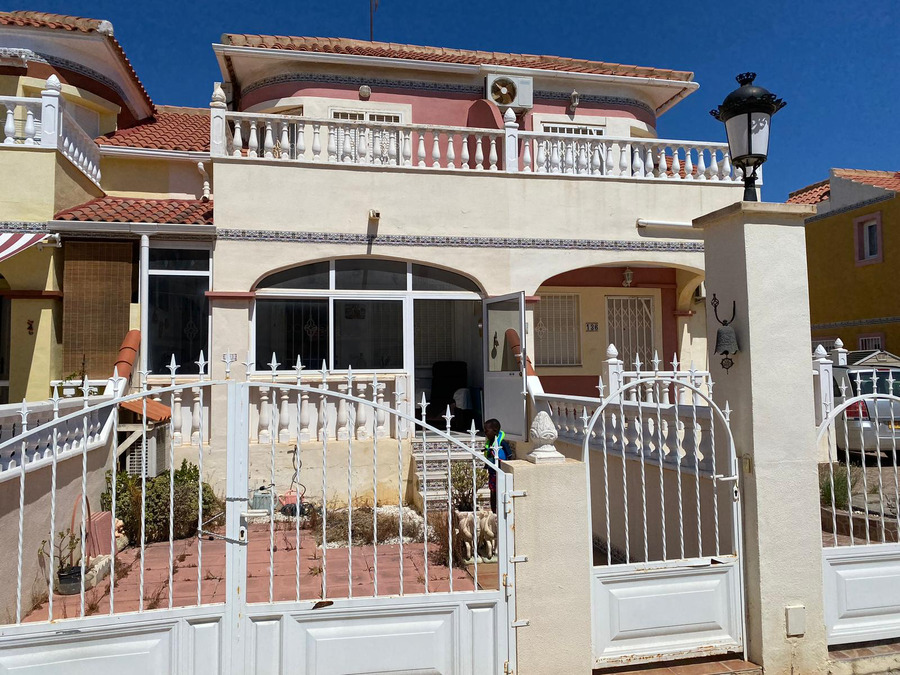 3 Bed, 2 Bath, HouseFor Sale, Cabo Roig, Alicante, 03189