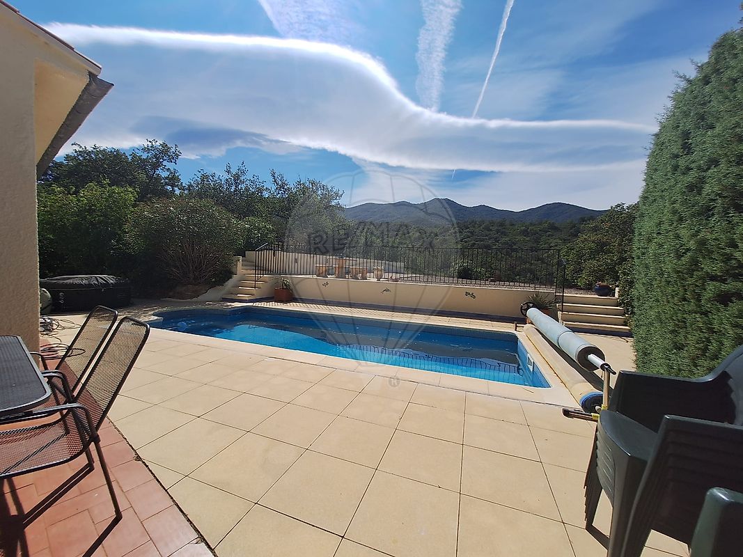 4 Bed, 2 Bath, HouseFor Sale, Villelongue-dels-Monts, Pyrenees-Orientales, Occitanie, 66740