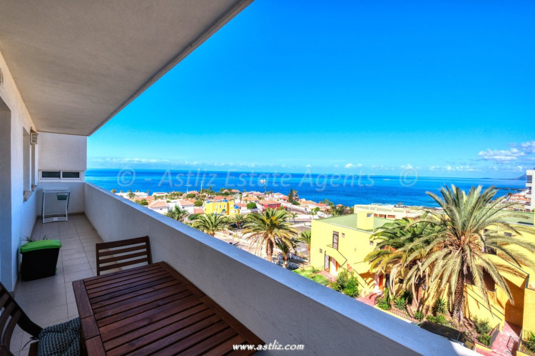 2 Bed, 2 Bath, ApartmentFor Sale, Edf. Costa Bella, Playa De La Arena