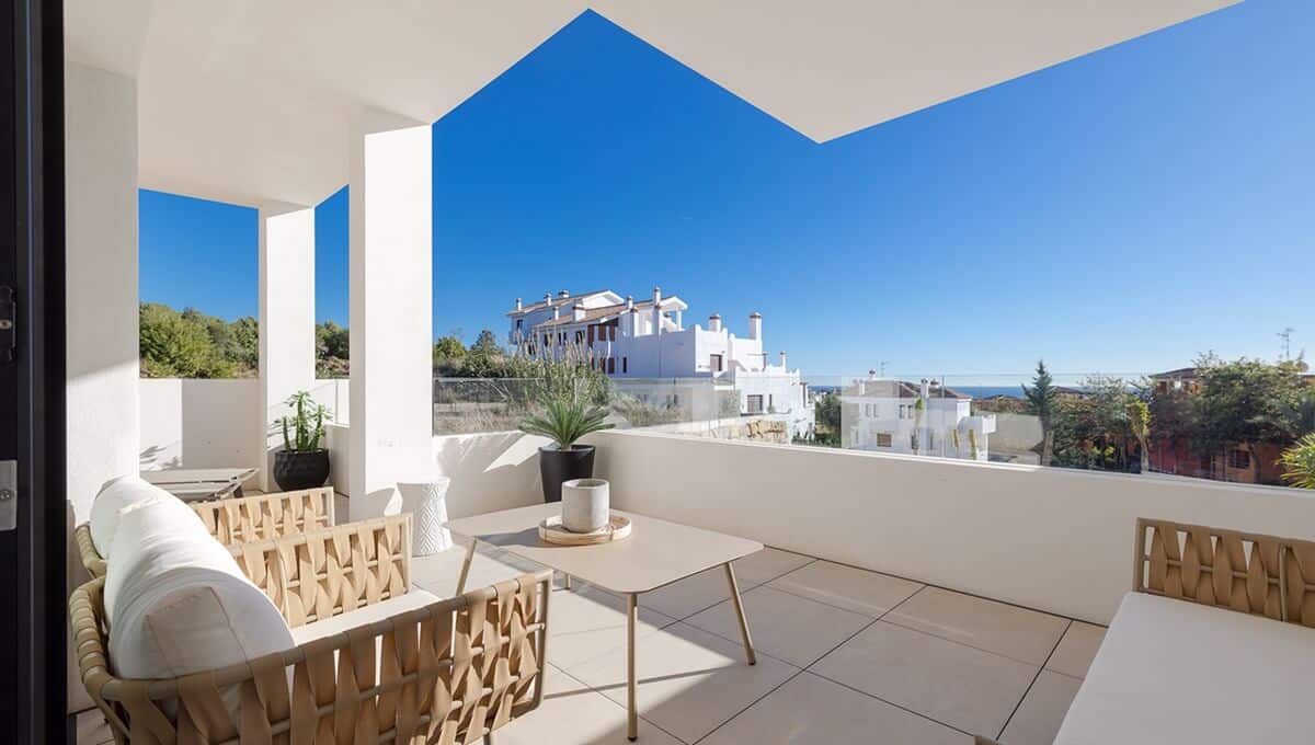 3 Bed, 2 Bath, ApartmentFor Sale, Casares, Malaga